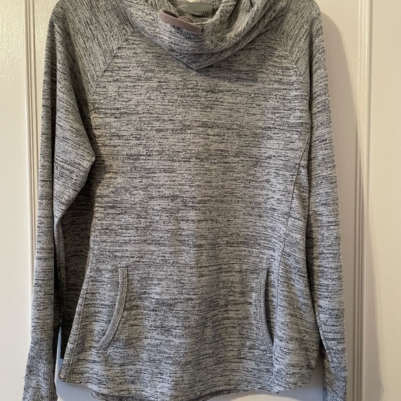Athlete Pullover Hoody - Picture 1 of 8